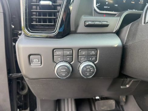 Used 2026 GMC Sierra 2500 AT4X AWD/4WD image 15
