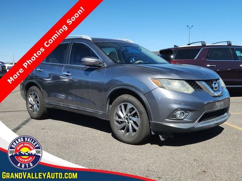 Used 2015 Nissan Rogue SL w/ SL Premium Package image 1