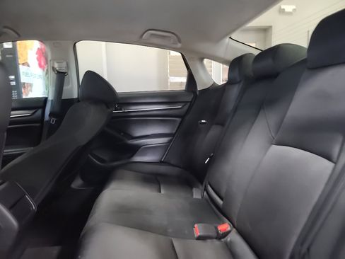 Used 2019 Honda Accord LX image 7