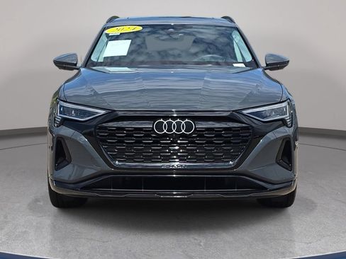 Used 2024 Audi Q8 e-tron Premium Plus w/ Prestige Package AWD/4WD image 3