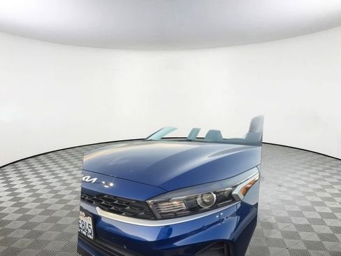 Certified 2023 Kia Forte LXS image 2