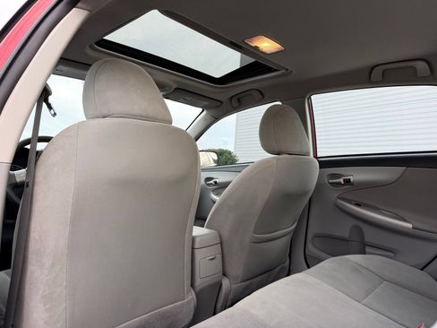 Used 2012 Toyota Corolla LE w/ Premium Pkg FWD image 15