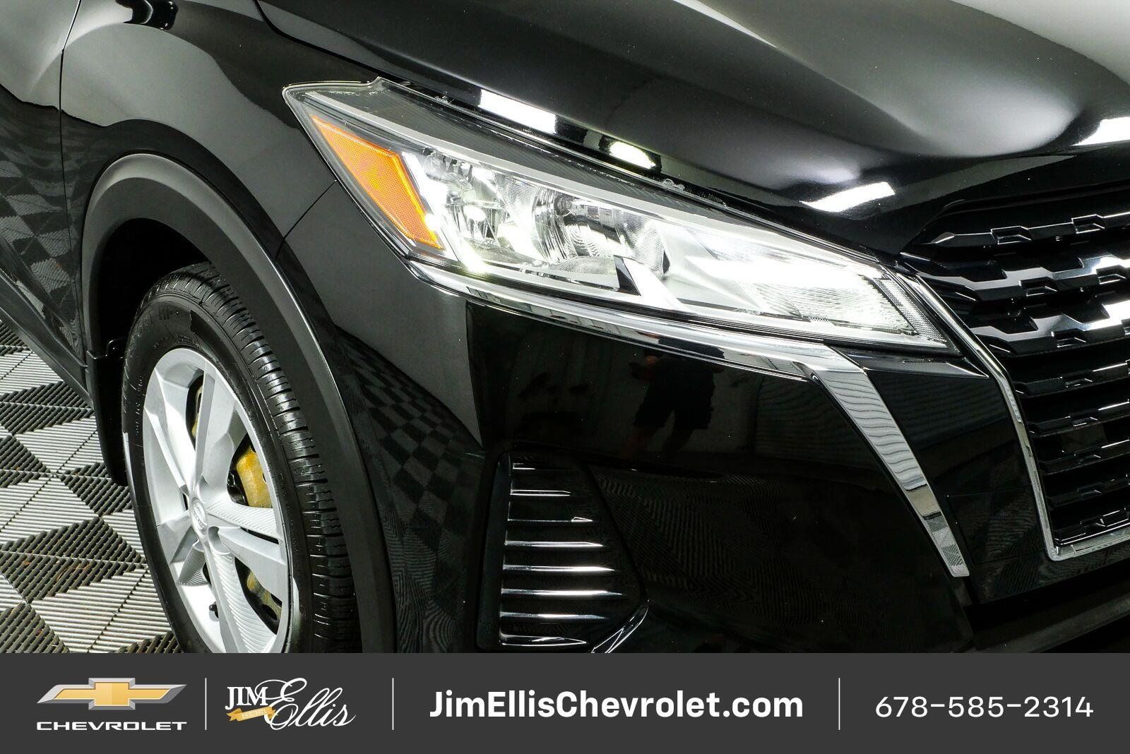 Used 2022 Nissan Kicks S FWD image 35