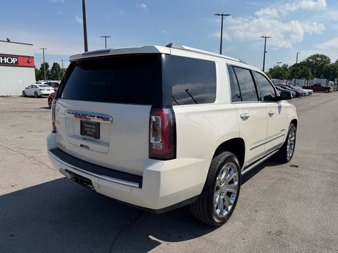 Used 2015 GMC Yukon Denali w/ Premium Package AWD/4WD image 3