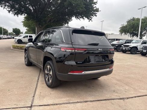 Certified 2022 Jeep Grand Cherokee Limited 4xe w/ Luxury Tech Group II AWD/4WD image 7