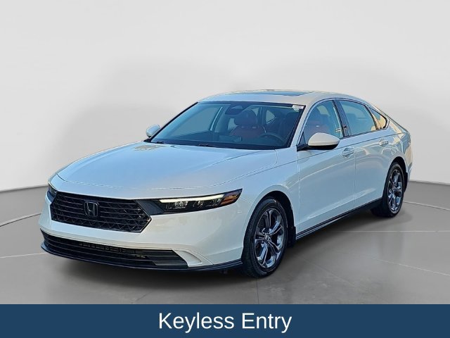 Used 2023 Honda Accord EX image 9
