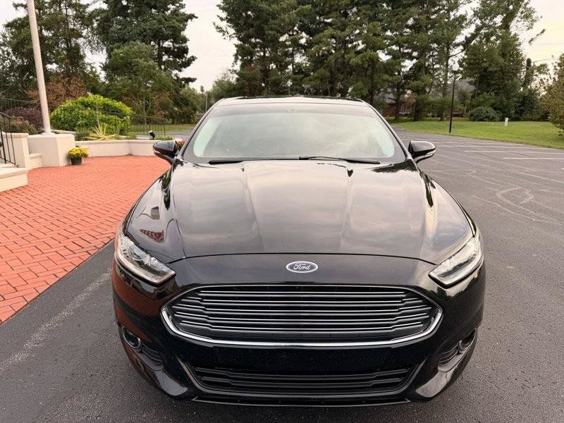 Used 2013 Ford Fusion SE FWD image 3