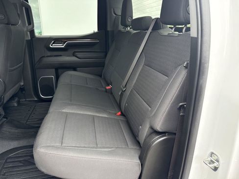 Used 2022 GMC Sierra 1500 SLE AWD/4WD image 14