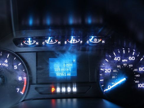 Used 2022 Ford F250 XL w/ Power Equipment Group image 24