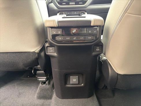 New 2026 Toyota Grand Highlander AWD Hybrid image 20