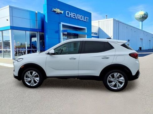 Used 2024 Buick Encore GX Preferred FWD image 7