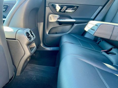 Certified 2026 Mercedes-Benz GLC 300 4MATIC image 19