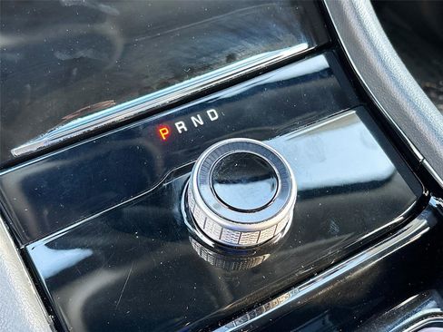 Used 2023 Jeep Grand Cherokee L Laredo w/ Luxury Tech Group I image 18