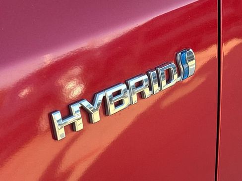 Used 2014 Toyota Prius V Three FWD image 6