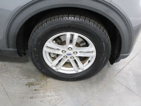 Used 2022 Ford Explorer XLT w/ Equipment Group 202A image 61