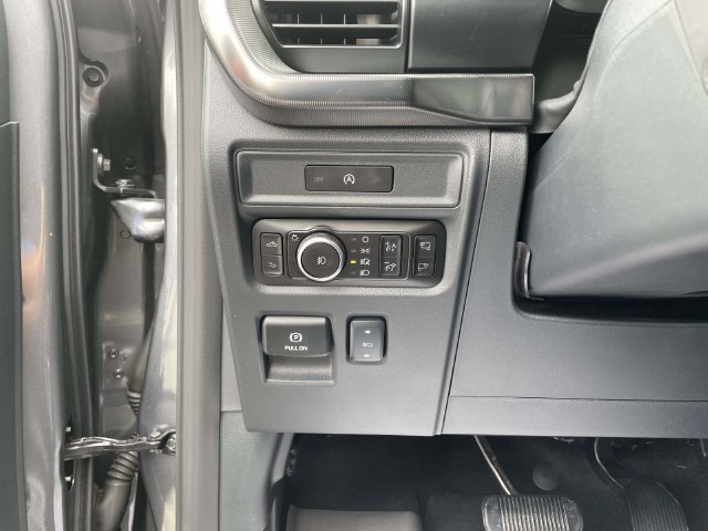 Used 2025 Ford F150 Raptor AWD/4WD image 21