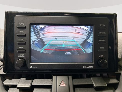 Used 2020 Toyota RAV4 XLE w/ Convenience Package AWD/4WD image 18
