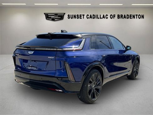 New 2025 Cadillac Lyriq Sport image 7