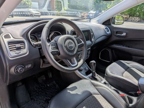 Certified 2021 Jeep Compass Latitude AWD/4WD image 12