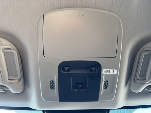 Used 2025 Toyota Camry LE image 21