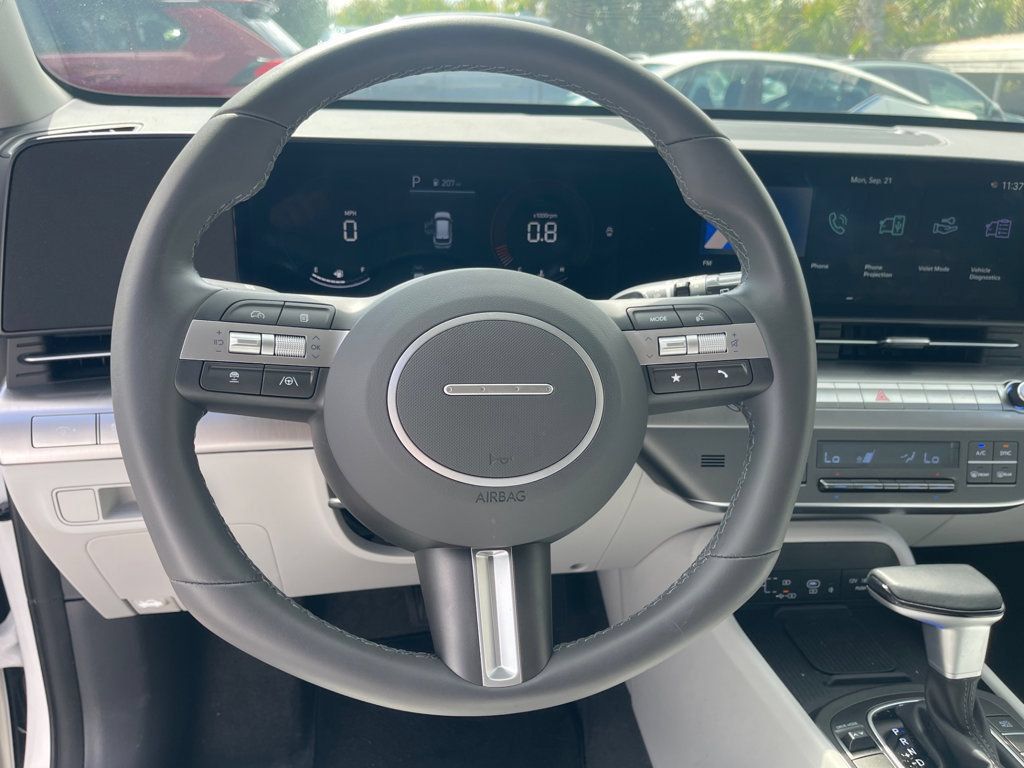 Used 2026 Hyundai Kona SEL Sport FWD image 14