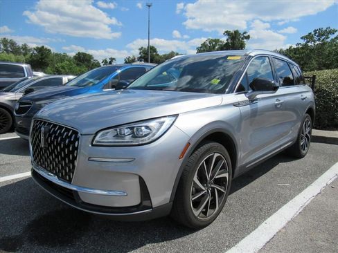 Used 2023 Lincoln Corsair Reserve FWD image 2