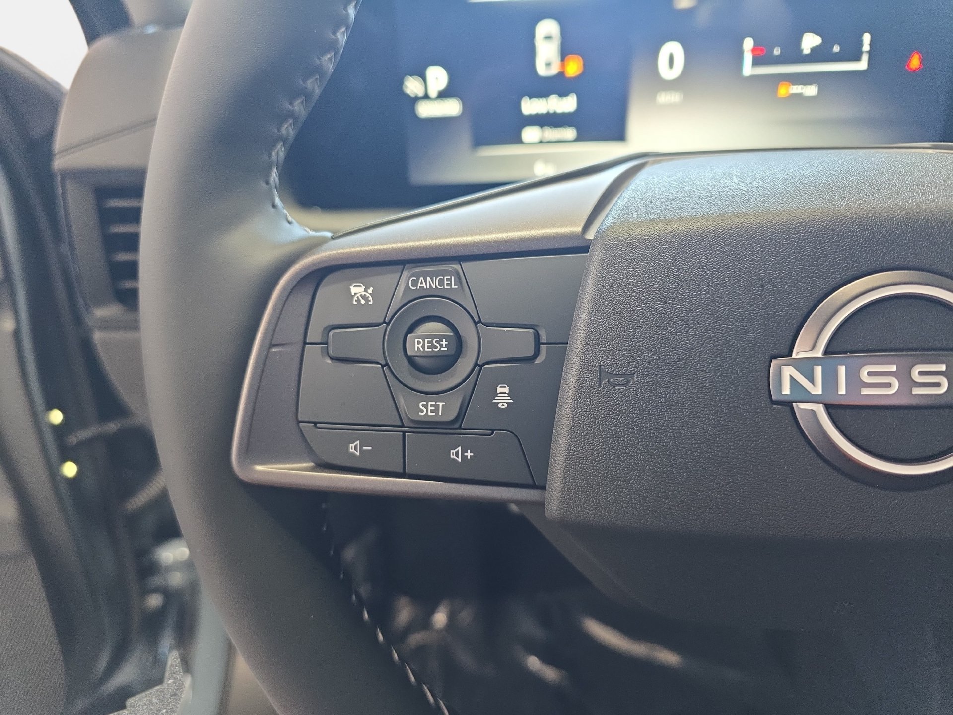 New 2027 Nissan Sentra SV w/ SV Convenience Package FWD image 17