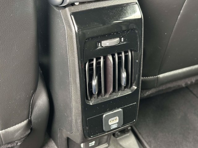 Used 2023 Jeep Compass High Altitude AWD/4WD image 14
