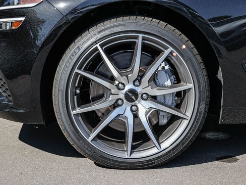 New 2026 Genesis G70 2.5T Prestige image 9