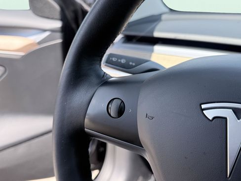 Used 2023 Tesla Model 3 Standard Range RWD image 51