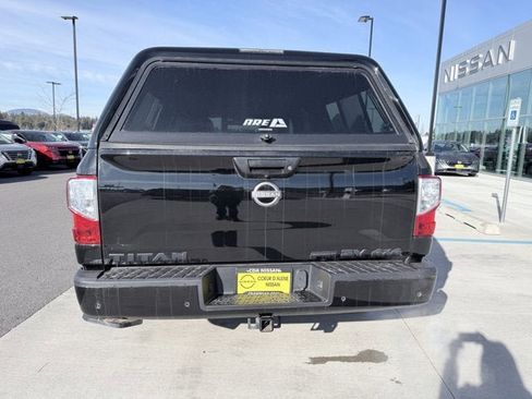 Certified 2023 Nissan Titan SV w/ SV Convenience Package image 8