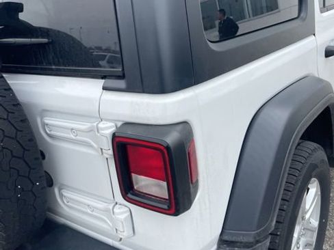 Used 2020 Jeep Wrangler Unlimited Sport S image 7