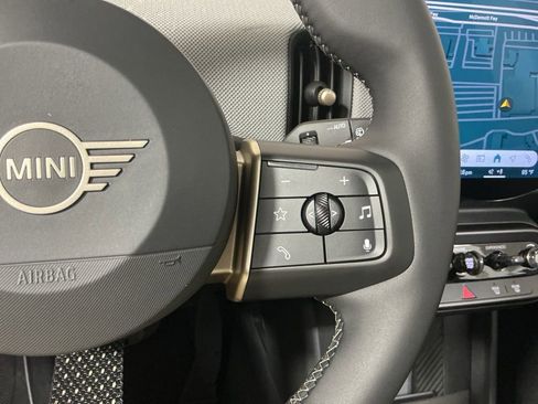 New 2026 MINI Cooper 2-Door Hardtop image 17