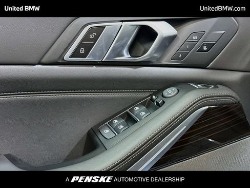 New 2026 BMW X5 sDrive40i w/ M Sport Package RWD image 3
