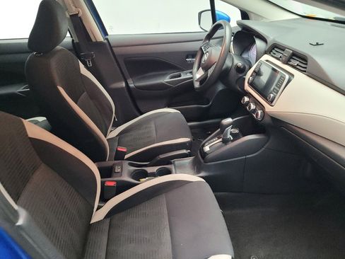 Used 2021 Nissan Versa SV image 21