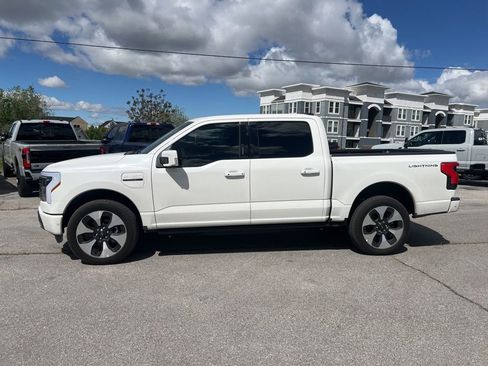 Used 2023 Ford F150 Lightning Platinum AWD/4WD image 15