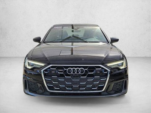 Used 2024 Audi A6 Premium Plus image 2
