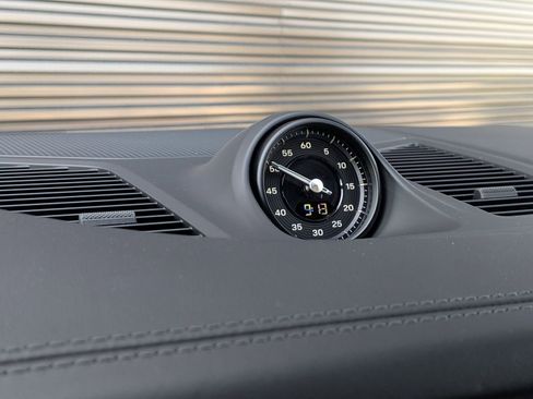 New 2026 Porsche Cayenne Coupe image 22