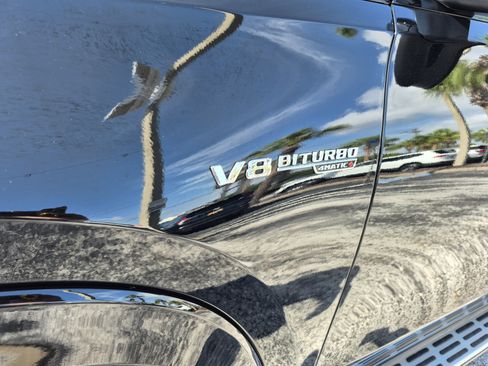 Used 2025 Mercedes-Benz GLS 63 AMG 4MATIC image 11