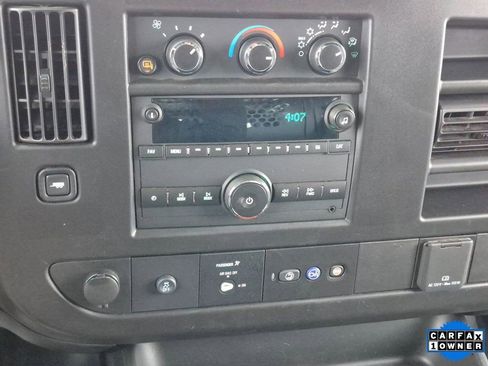 Certified 2024 GMC Savana 2500 Work Van w/ Driver Convenience Package image 16