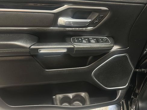 Used 2020 RAM 1500 Laramie w/ Sport Appearance Package AWD/4WD image 17