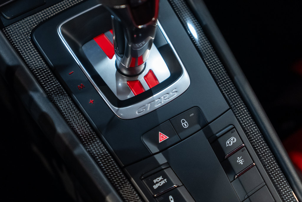 Used 2018 Porsche 911 GT2 RS RWD image 46