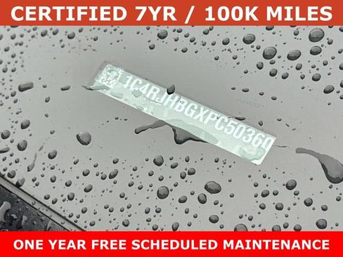 Used 2023 Jeep Grand Cherokee Limited AWD/4WD image 27