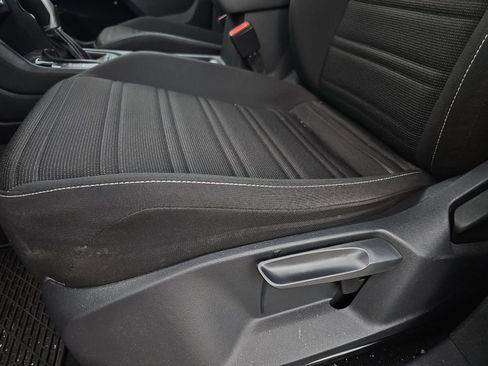 Used 2022 Volkswagen Tiguan S FWD image 25