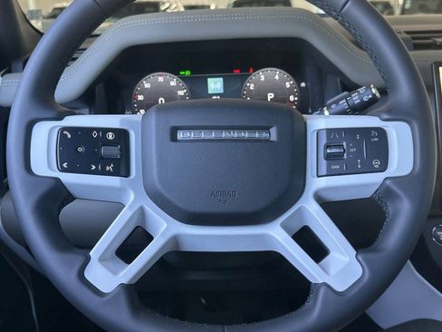 New 2026 Land Rover Defender 110 X-Dynamic SE AWD/4WD image 14