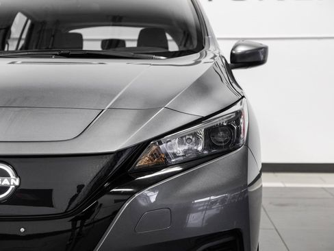 Used 2023 Nissan Leaf S image 44