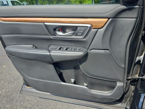 Used 2020 Honda CR-V Touring image 28
