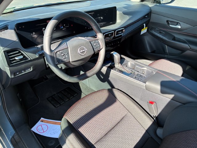 New 2027 Nissan Sentra SR w/ SR All Weather Package FWD image 11