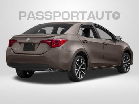 Used 2018 Toyota Corolla SE w/ SE Premium Package FWD image 40