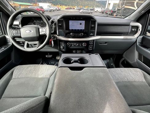 Used 2023 Ford F150 XLT image 16